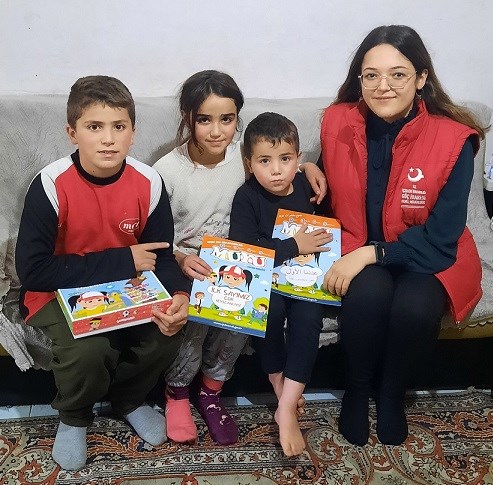 İlimizde İkamet Eden Yabancı Uyruklu Ailelere Hane Ziyaretleri Gerçekleştirdik 